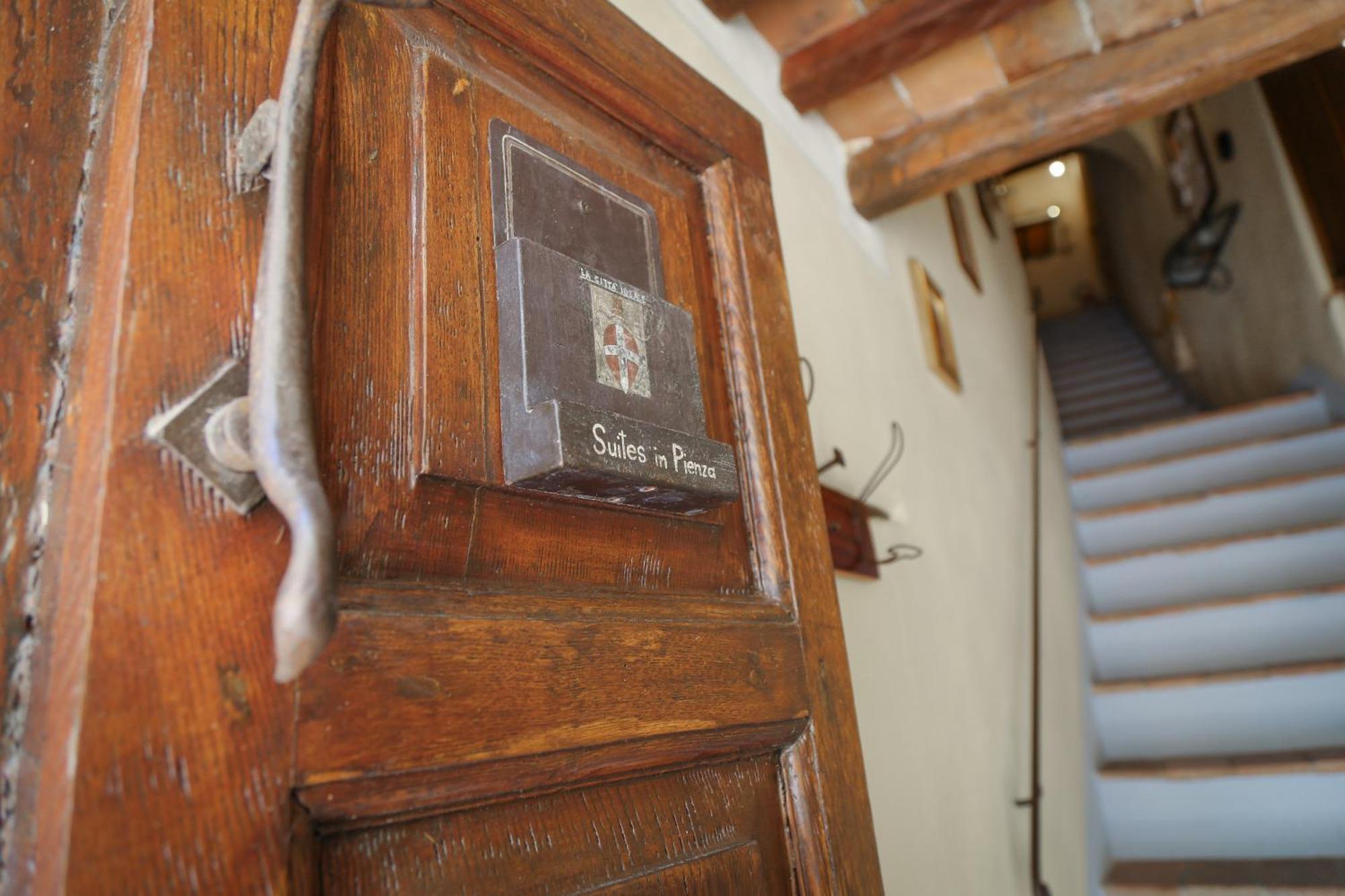 Pienzalettings "Suites" ภายนอก รูปภาพ